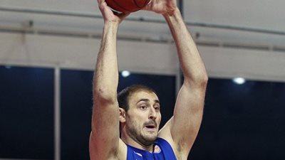 Ненад Крстич