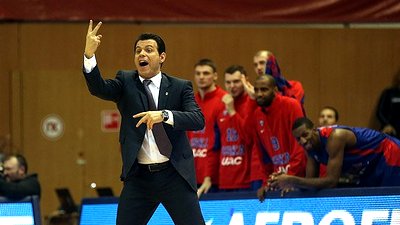 Димитрис Итудис