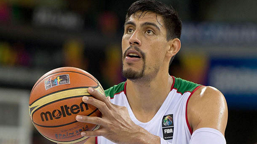 Густаво Айон