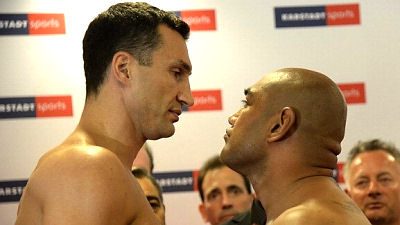 Владимир Кличко и Алекс Леапаи