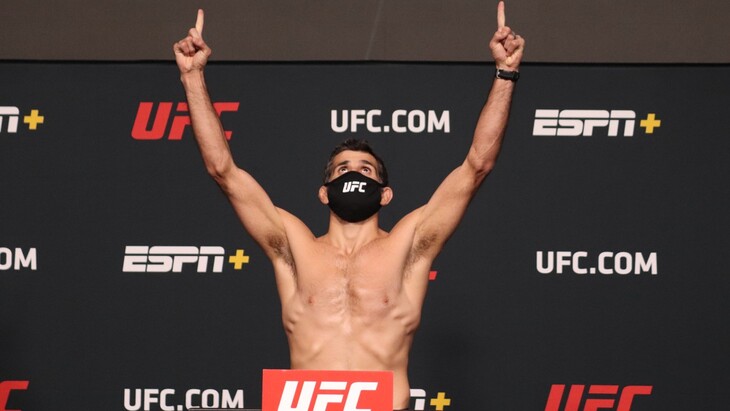 Майкл Чендлер