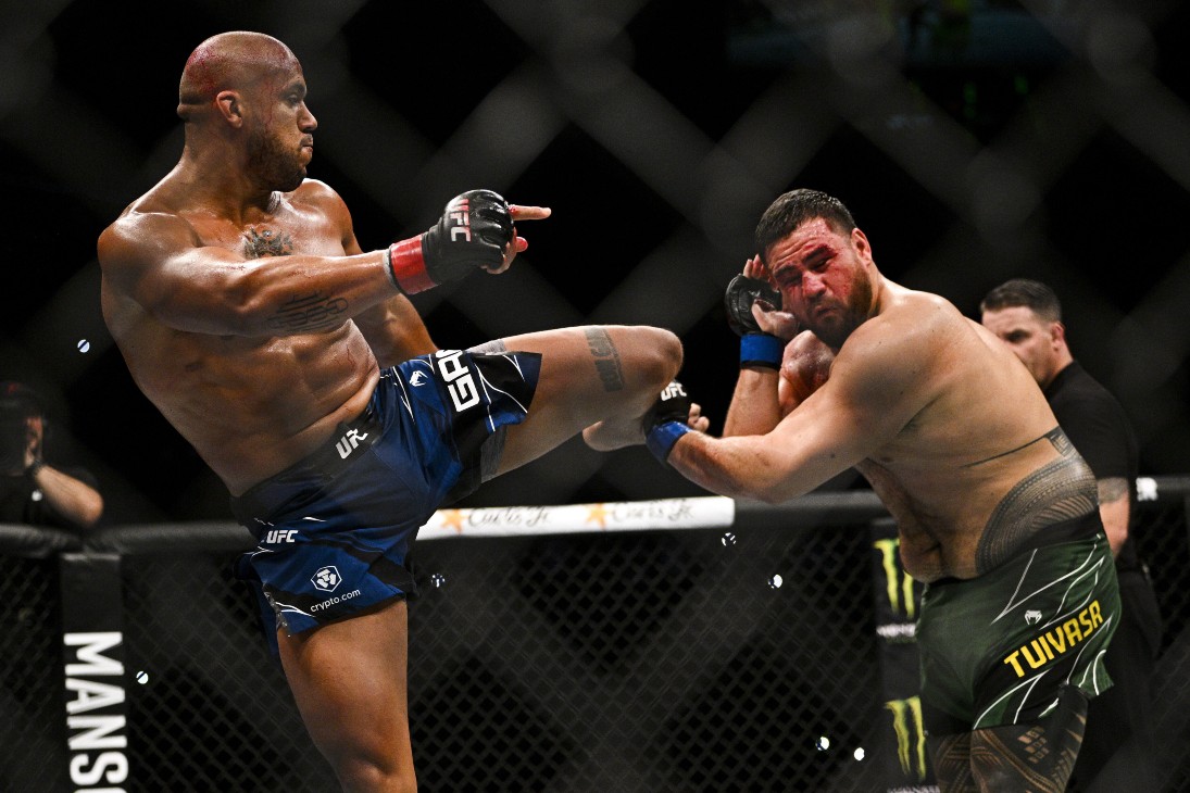 Сирил Ган и Тай Туиваса