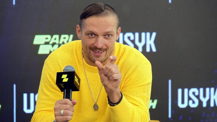 Александр Усик