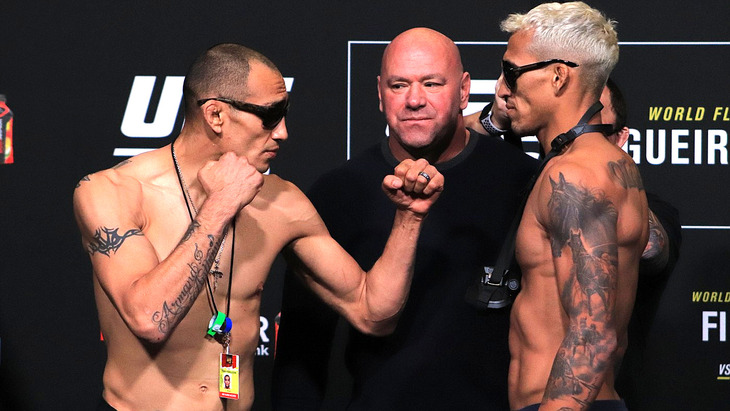 Тони Фергюсон и Чарльз Оливейра