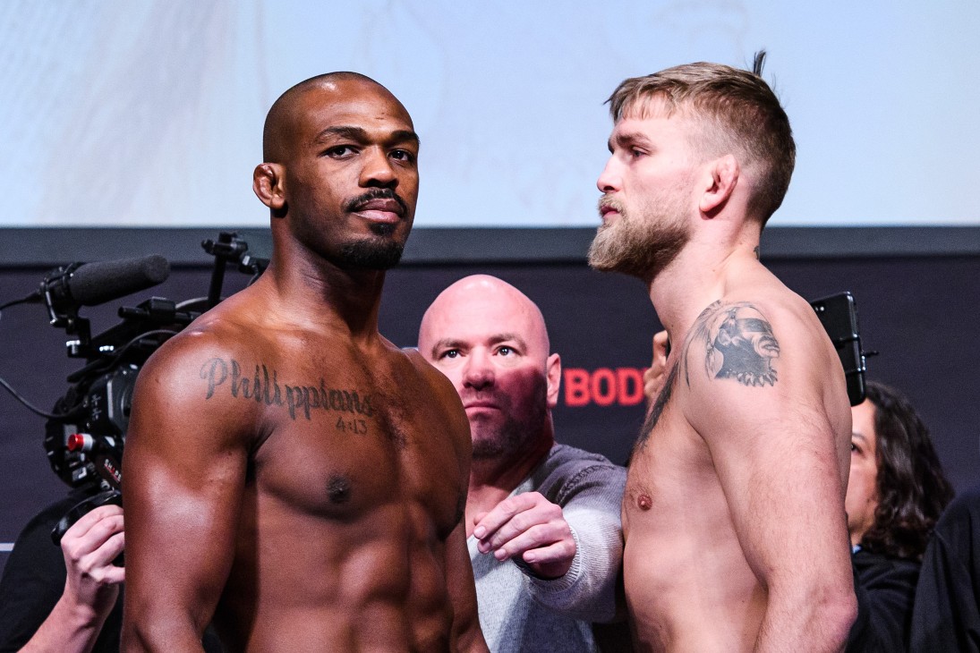 Джон Джонс и Александр Густафссон