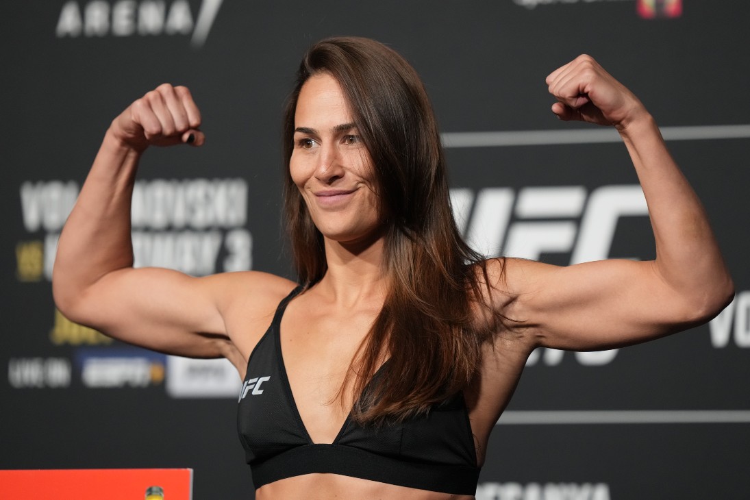 Джессика Ай