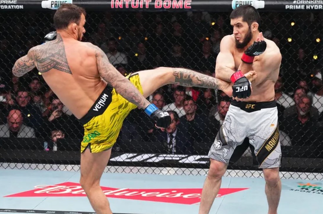 Ренато Мойкано и Ислам Махачев