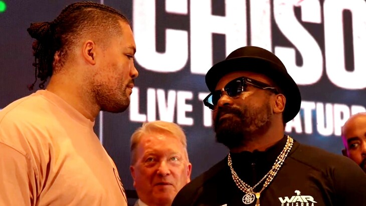 Дерек Чисора (справа)