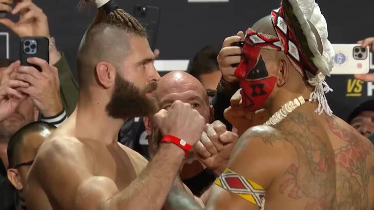 Алекс Перейра (справа)