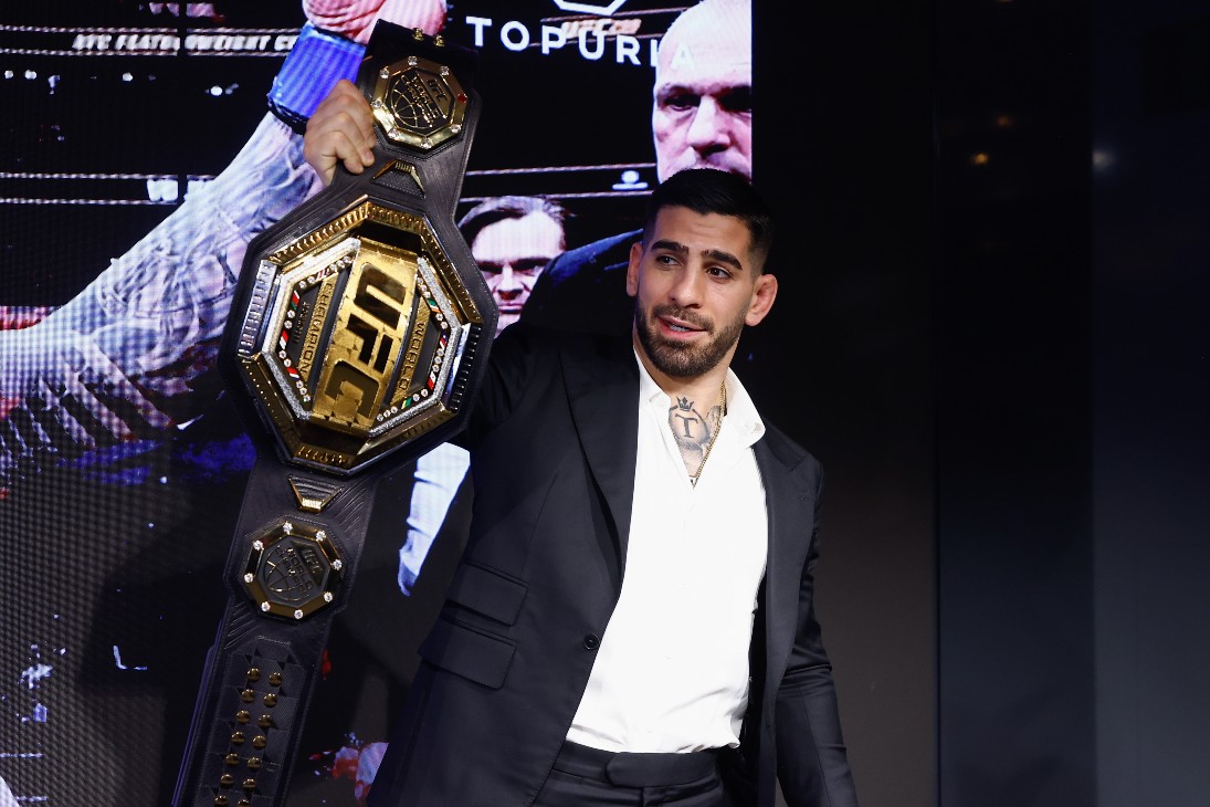 Илия Топурия