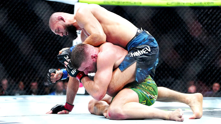 Хамзат Чимаев против Дрикуса Дю Плесси