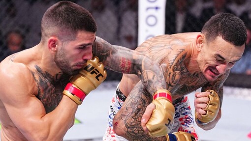 Или Топурия против Макса Холлоуэя