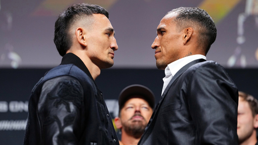 Макс Холлоуэй и Чарльз Оливейра