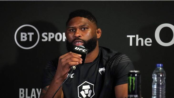 Кертис Блейдс