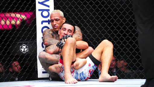 Чарльз Оливейра против Макса Холлоуэя