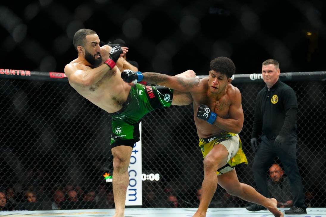 Белал Мухаммад против Гилберта Бернса