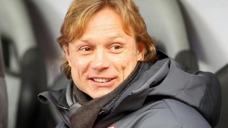 Валерий Карпин