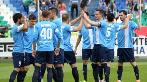 Футболисты «Крыльев»