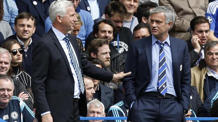 Пардью (слева) переиграл Моуринью