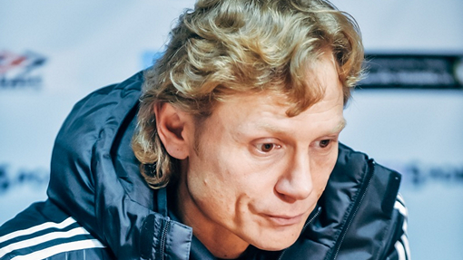 Валерий Карпин