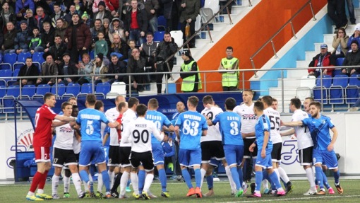 Матч в Новосибирске завершился массовой дракой