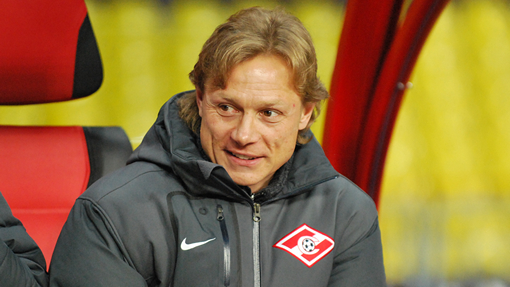 Валерий Карпин