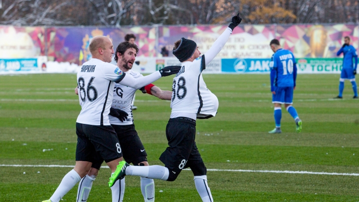 Футболисты «Тосно»