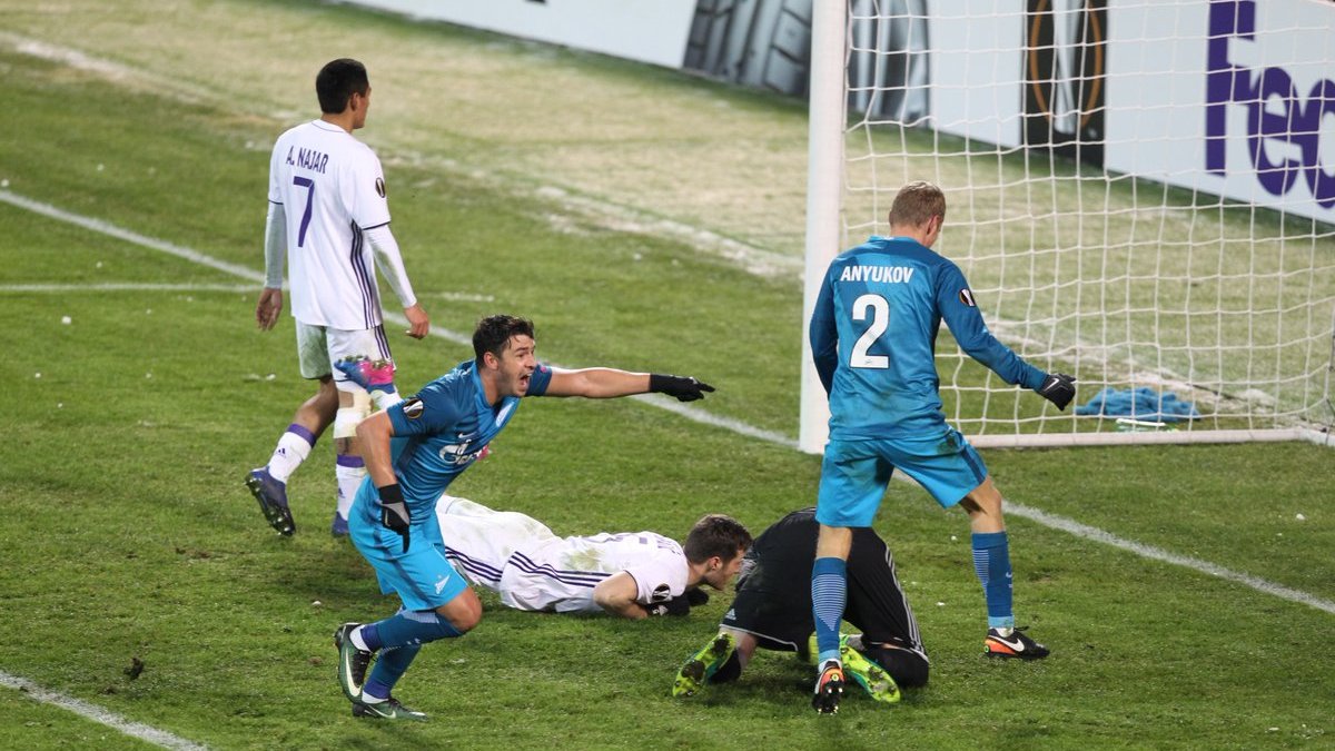 Жулиано оформил дубль