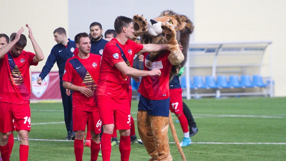 Футболисты «Енисея»