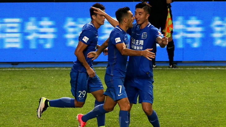 Футболисты «Гуанчжоу Фули»