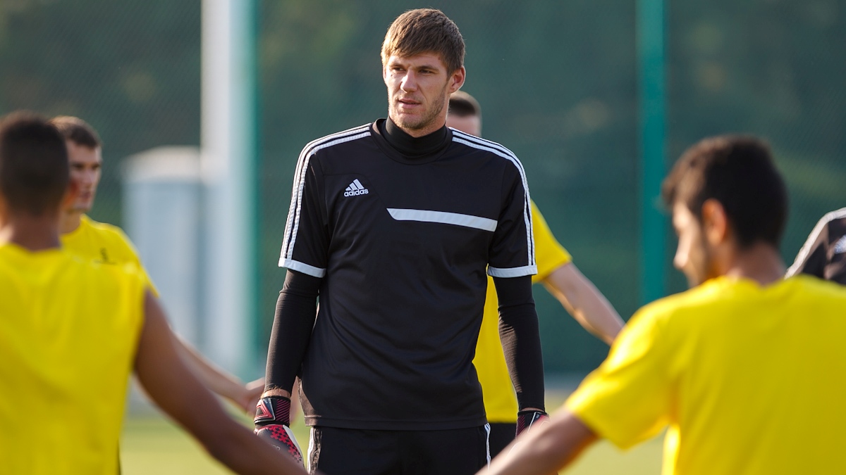 Дмитрий Стажила