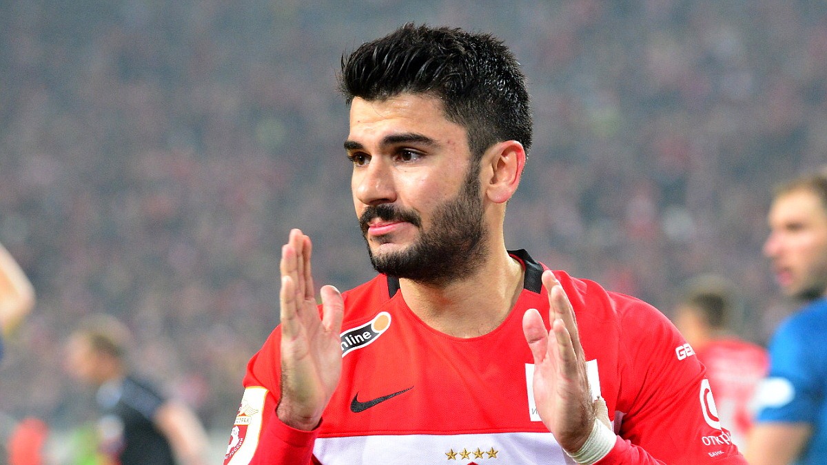 Сердар Таски