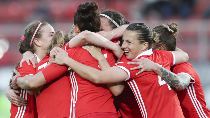 Футболистки женской сборной России