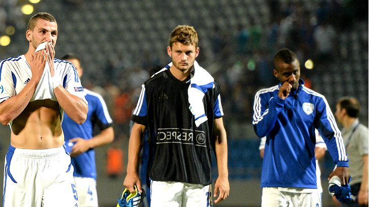 Эди Готлиб (в центре)