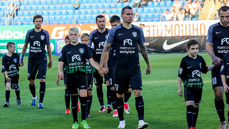 Футболисты «Тосно»