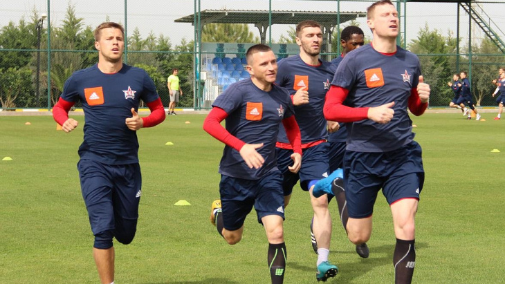 Футболисты «СКА-Хабаровск»