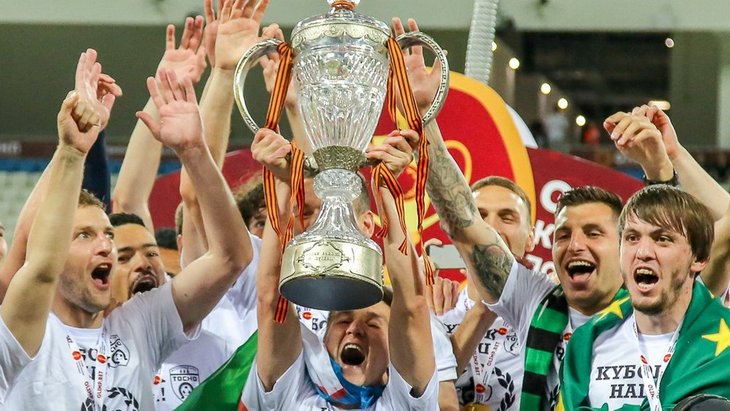 Футболисты «Тосно»