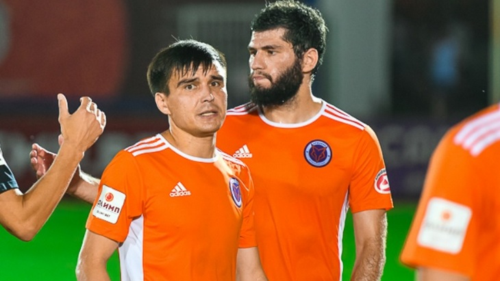 Футболисты «Армавира»