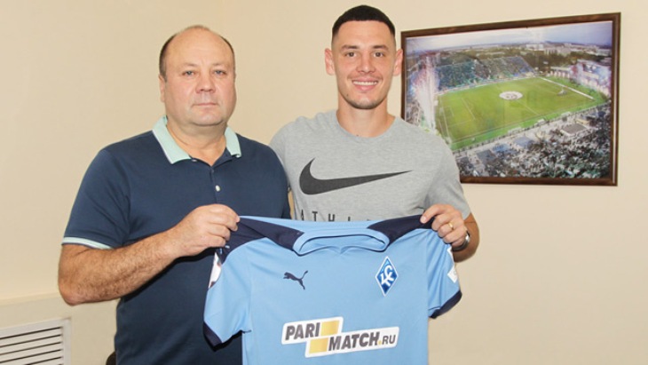 Антон ранее выступал за «Анжи»