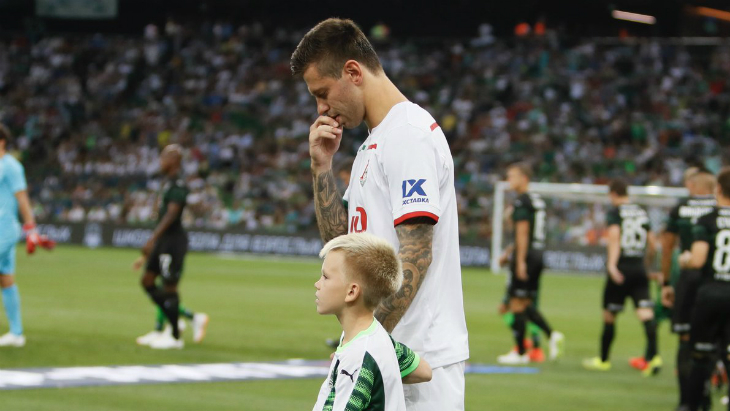 Федор Смолов