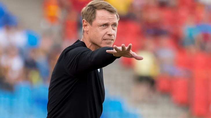 Олег Кононов