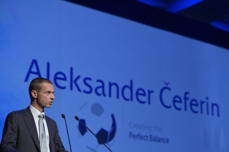 Александер Чеферин