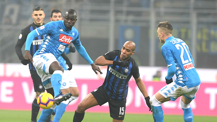 Калиду Кулибали в матче против «Интера»