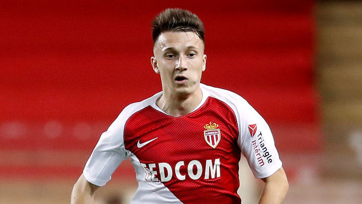 Александр Головин