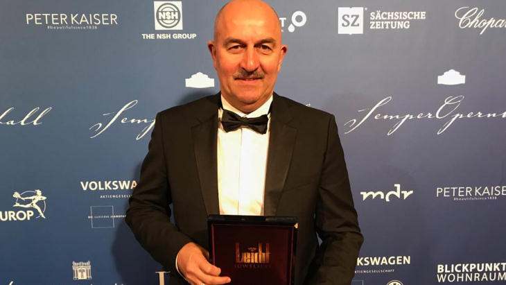 Станислав Черчесов