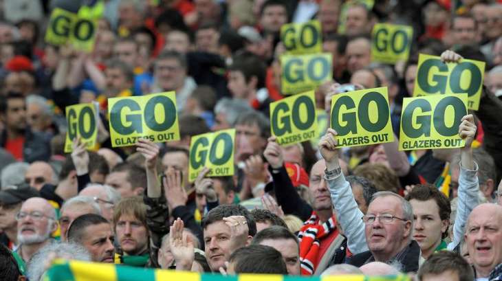 Болельщики продолжают протестовать против владельцев