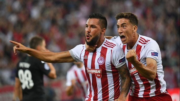 «Олимпиакос» практически вышел в групповой этап