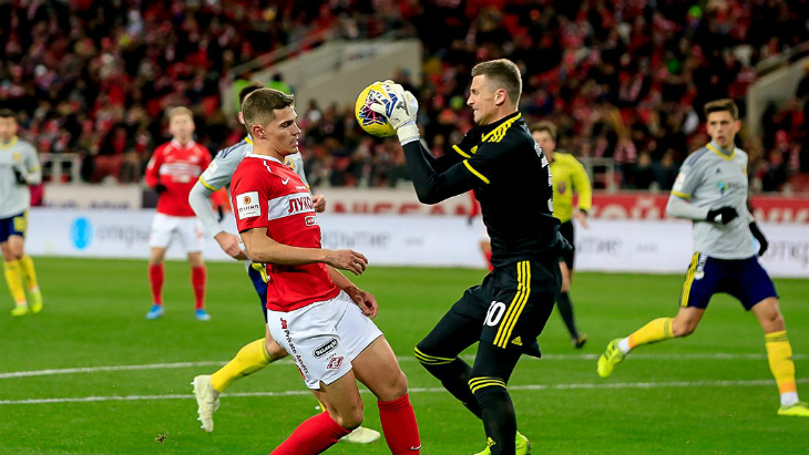 В первом тайме огорчить «Ростов» долго не удавалось