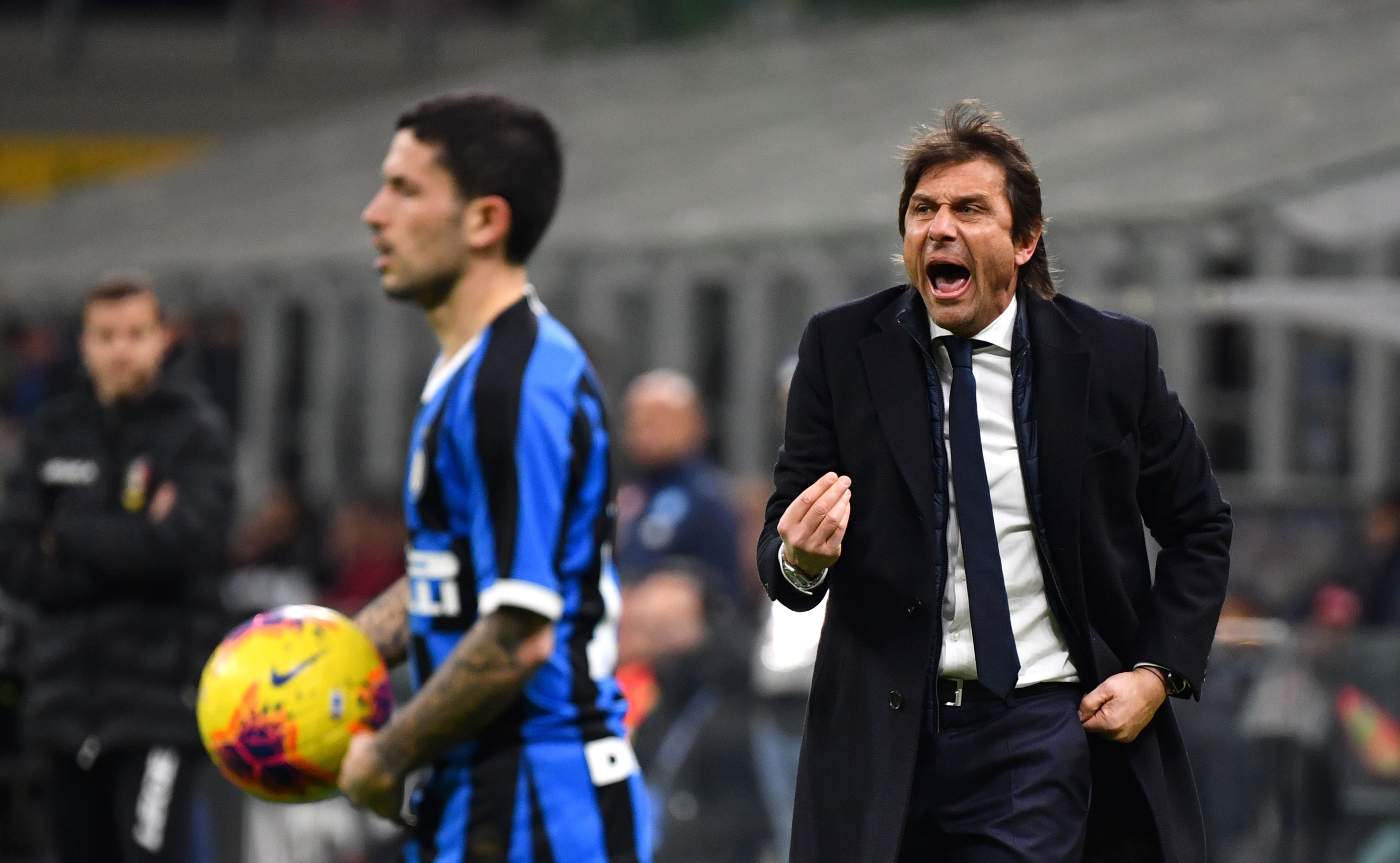 Виктор Мозес