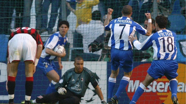 «Депортиво» — «Милан